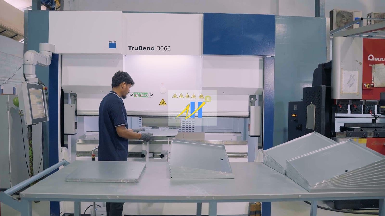 Sheet steel bending